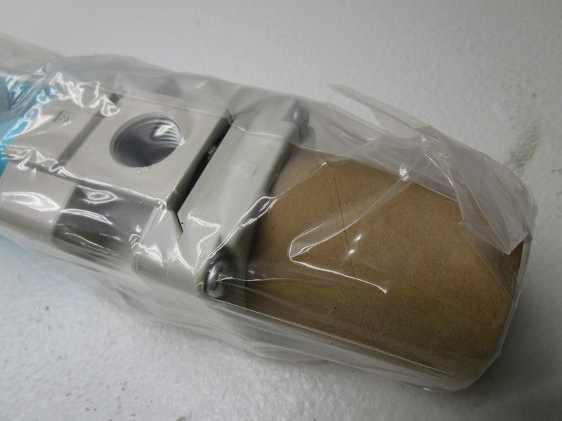 SMC AW40-N04D-6Z-A REGULATOR FILTER  NSNP IN ORGINAL PACKAGE