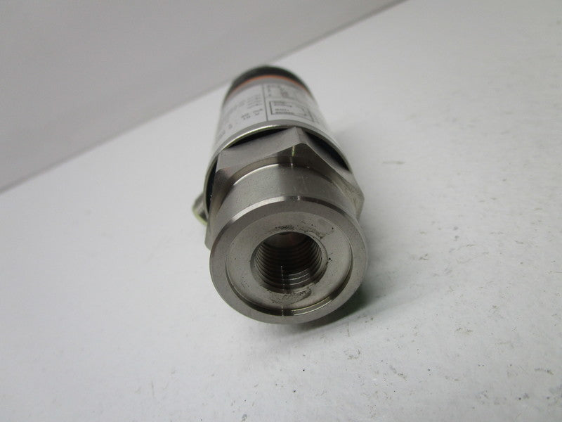 IFM EFECTOR PN3002 PRESSURE SENSOR  NSMP