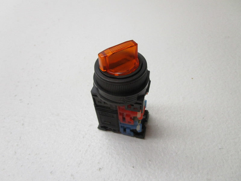 FUJI ELECTRIC AR30PL-211L4A SELECTOR SWITCH  NSMP