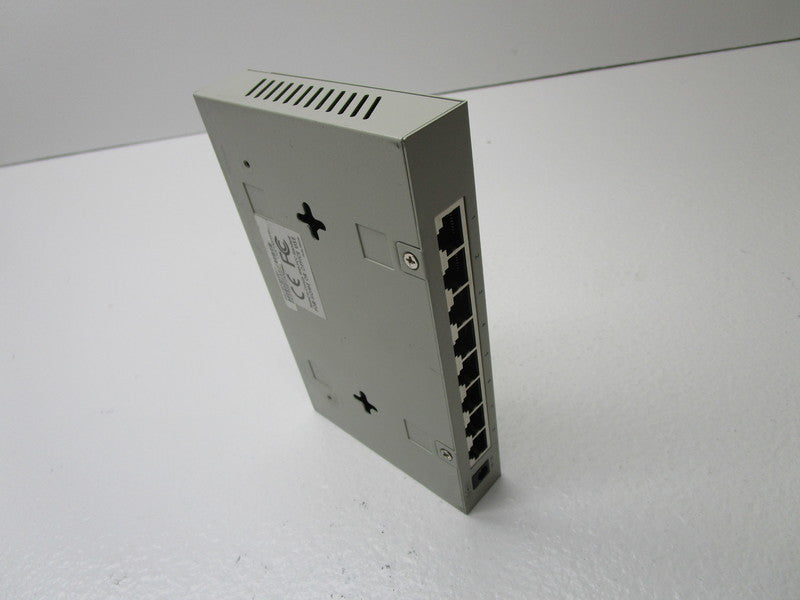 UNICOM FEP-32008T-1 ETHERNET SWITCH  NSNP