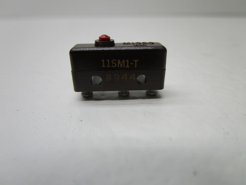 MICROSWITCH 111SM1-T SNAP LIMIT SWITCH  NSNP