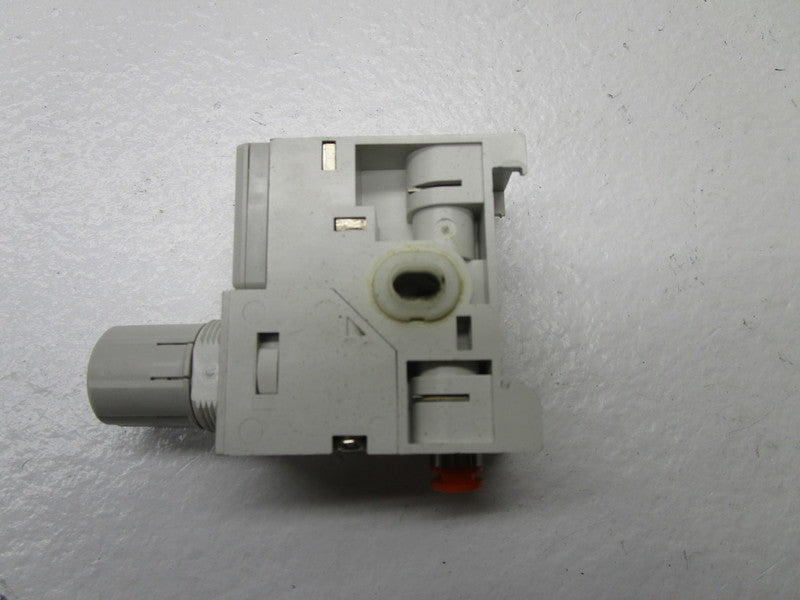 SMC ARM11CB0-R00-AZ REGULATOR ASSEMBLY  UNMP