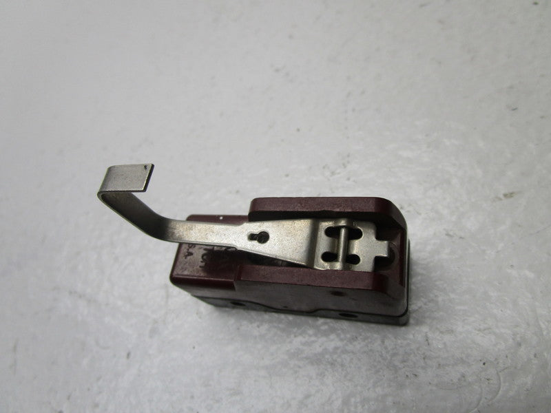 UNIMAX 2HBT171-1 LIMIT SWITCH  UNMP
