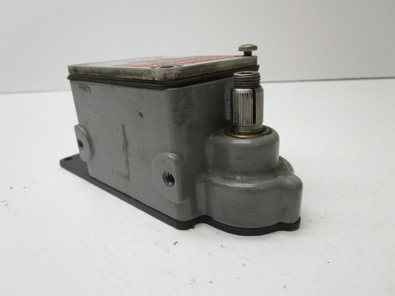 NAMCO EA08022100 LIMIT SWITCH  UNMP