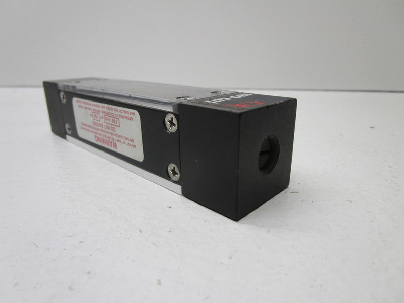 BROOKS INSTRUMENT 1350EBA7CKX9A FLOW METER  NSNP