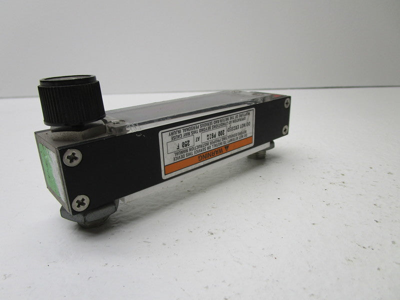 BROOKS INSTRUMENT 1350EMH2CFE1A FLOW METER  UNMP