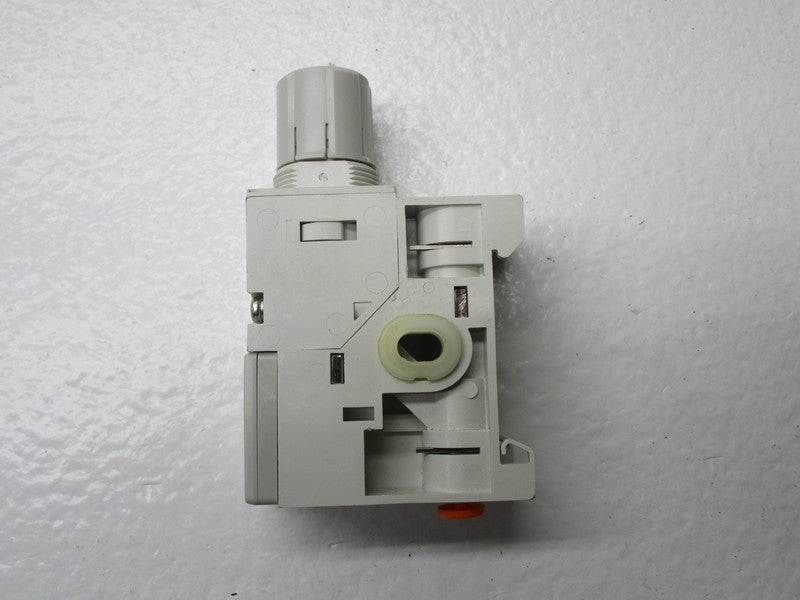 SMC ARM11CA0-R00-AZ REGULATOR ASSEMBLY  UNMP