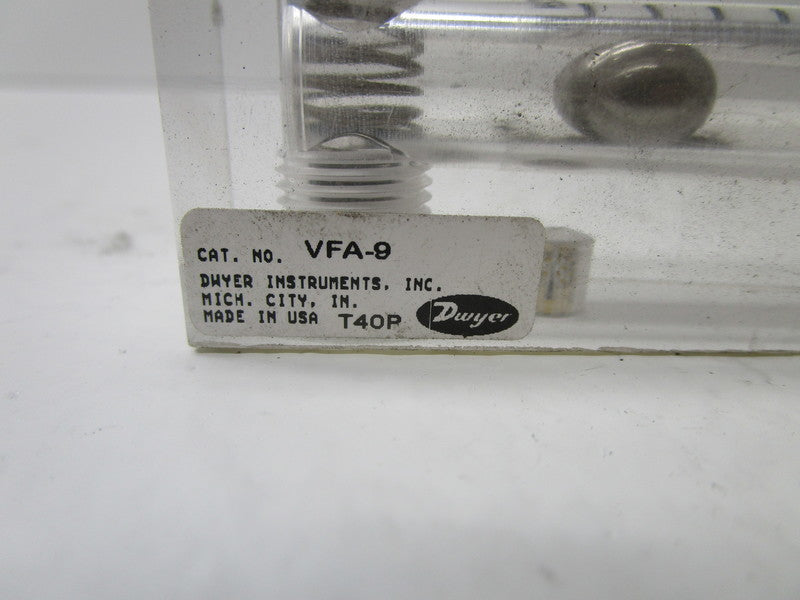 DWYER VFA-9 FLOW METER  UNMP