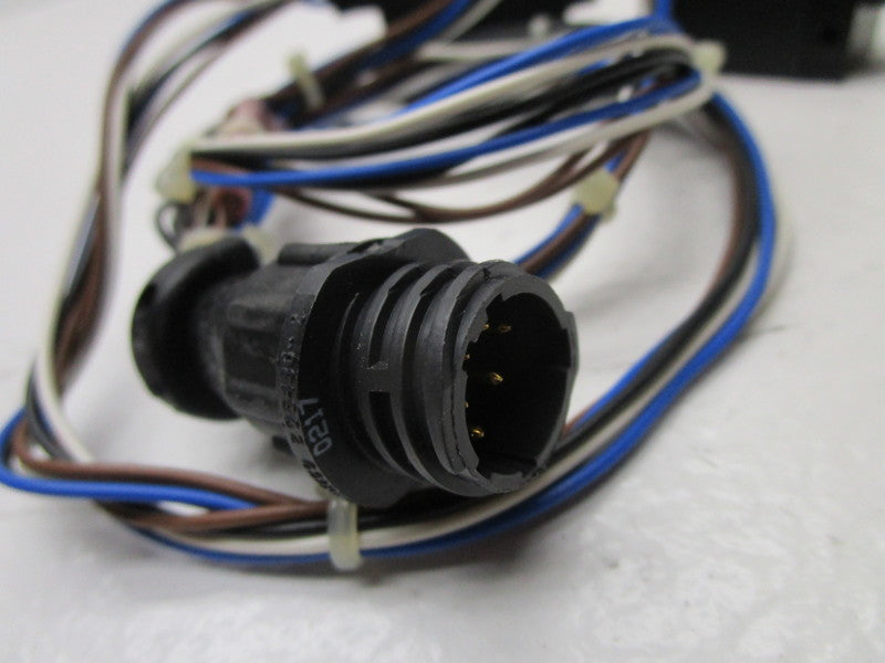 SMC ZSE3-T1-21 VACUUM SWITCH (AS PICTURED)  UNMP