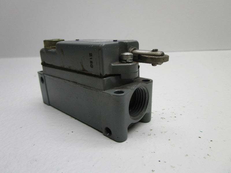 SQUARE D 9007-AW-32 LIMIT SWITCH  UNMP