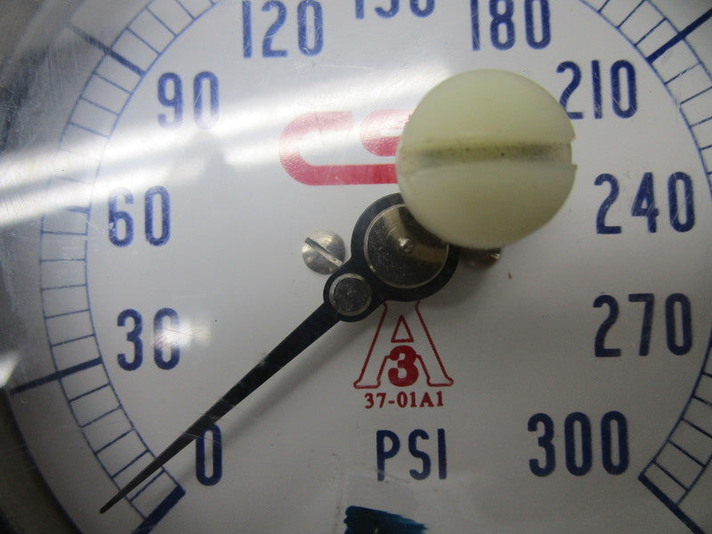 CSE 37-01A1 PRESSURE GAUGE 0-300PSI  NSNP