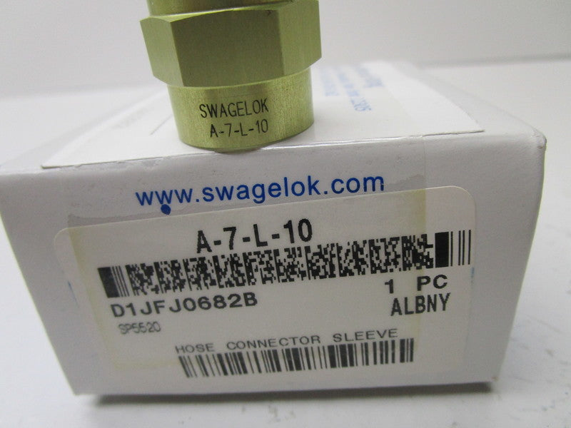 SWAGELOK A-7-L-10 HOSE CONNECTOR  NSMP