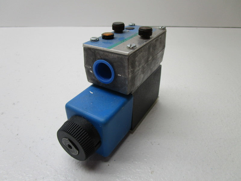 VICKERS DG4V32AMFPBWLB5 DIRECTIONAL SOLENOID VALVE  NSNP