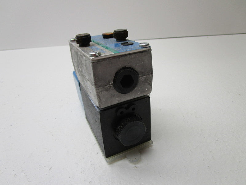 VICKERS DG4V32AMFPBWLB5 DIRECTIONAL SOLENOID VALVE  NSNP