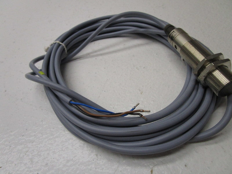 BALLUFF BES516-326-A0Y PROXIMITY SENSOR  NSNP