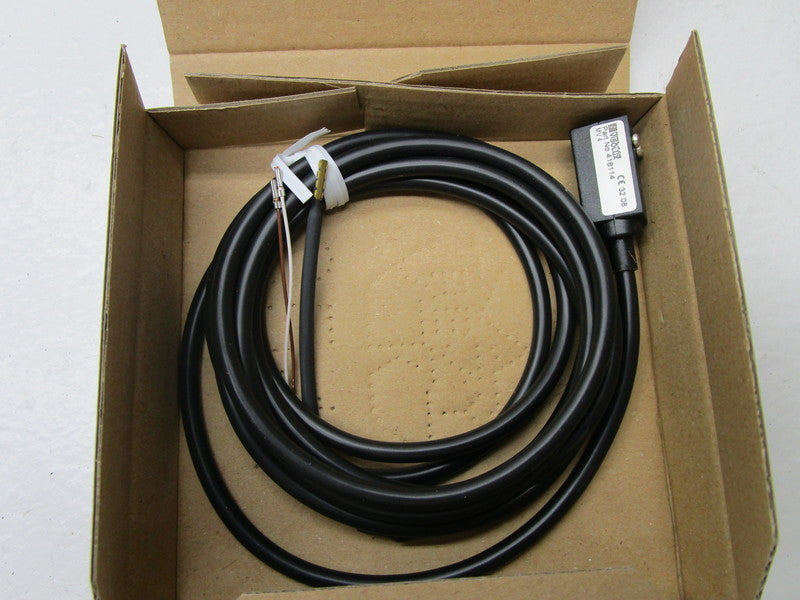 VISOLUX 418114 PHOTOELECTRIC SENSOR  NSMP
