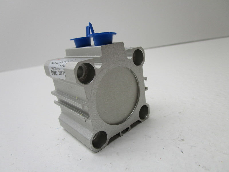 SMC CQ2B32-15D-XB6 PNEUMATIC CYLINDER  NSNP