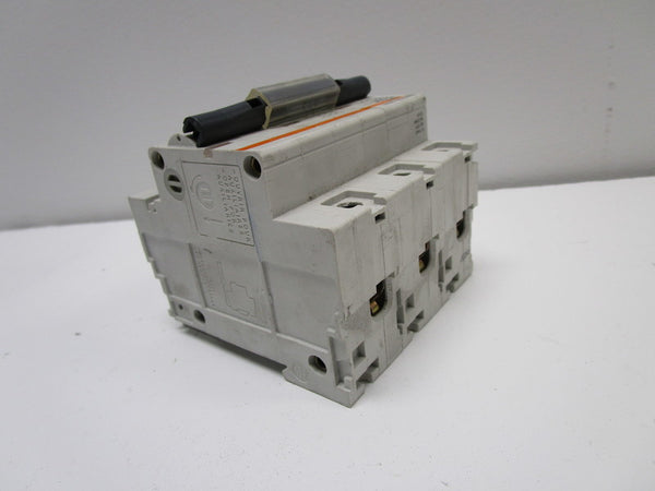 MERLIN GERIN 27269 NC100H-C20 CIRCUIT BREAKER 20A  UNMP