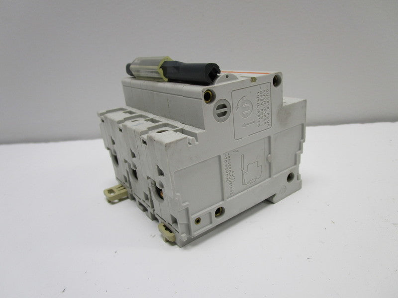 MERLIN GERIN 27401 NC100LS-C20 CIRCUIT BREAKER 20A  UNMP