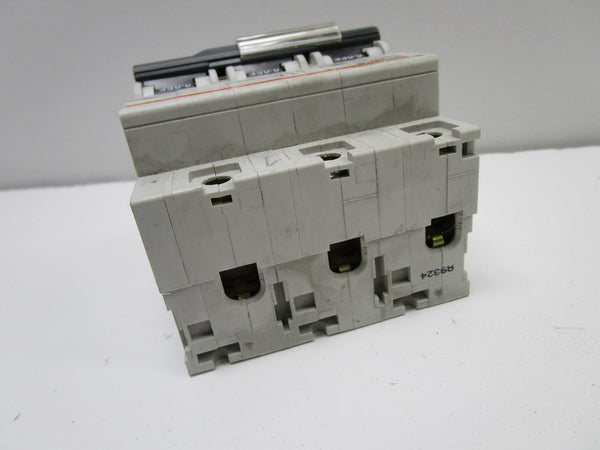 MERLIN GERIN 27401 NC100LS-C20 CIRCUIT BREAKER 20A  UNMP
