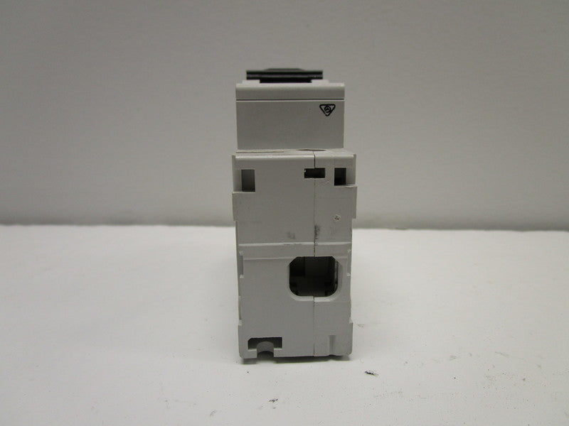MERLIN GERIN 18441 C120H-C25 CIRCUIT BREAKER 25A  NSNP
