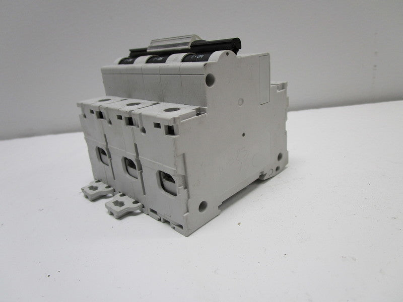 MERLIN GERIN 18461 C120H-C16 CIRCUIT BREAKER 16A  NSNP