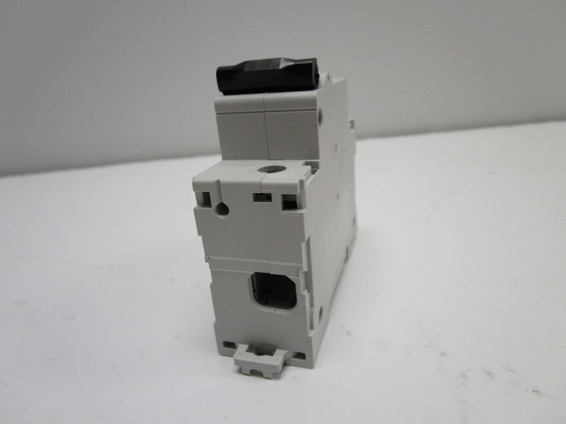 MERLIN GERIN 18440 C120H-C20 CIRCUIT BREAKER 20A  NSNP
