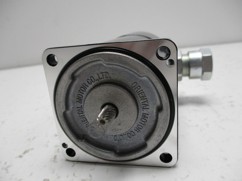 ORIENTAL MOTOR 2IK6GN-CW2B INDUCTION MOTOR  NSNP