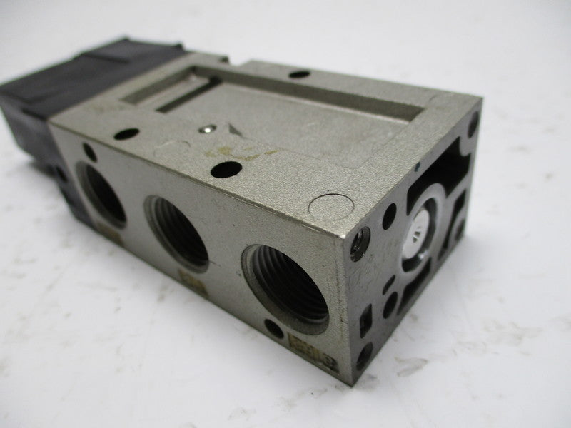 SMC VF5120-5DZC-03 SOLENOID VALVE  UNMP