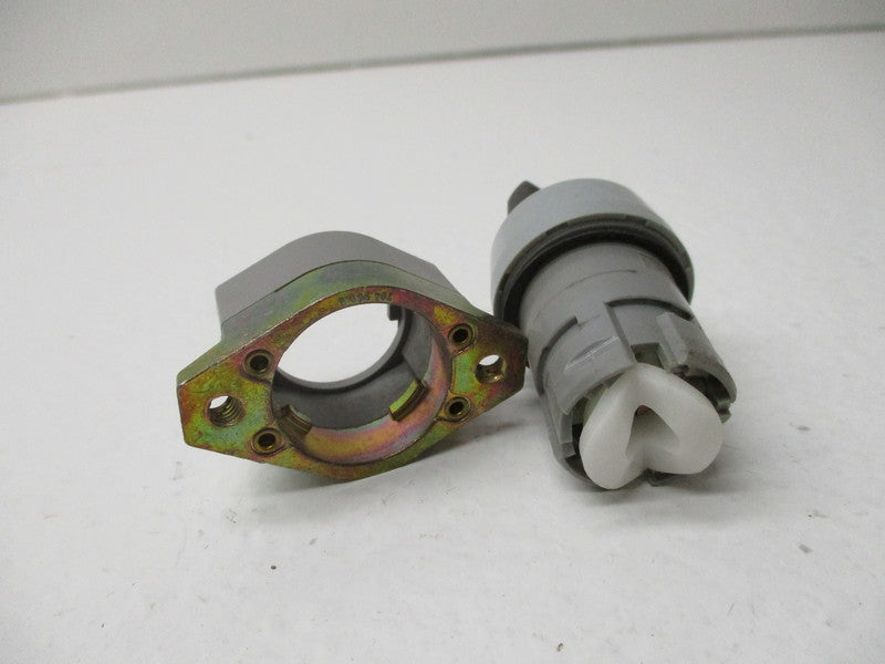 EAO 704-4020X NSMP