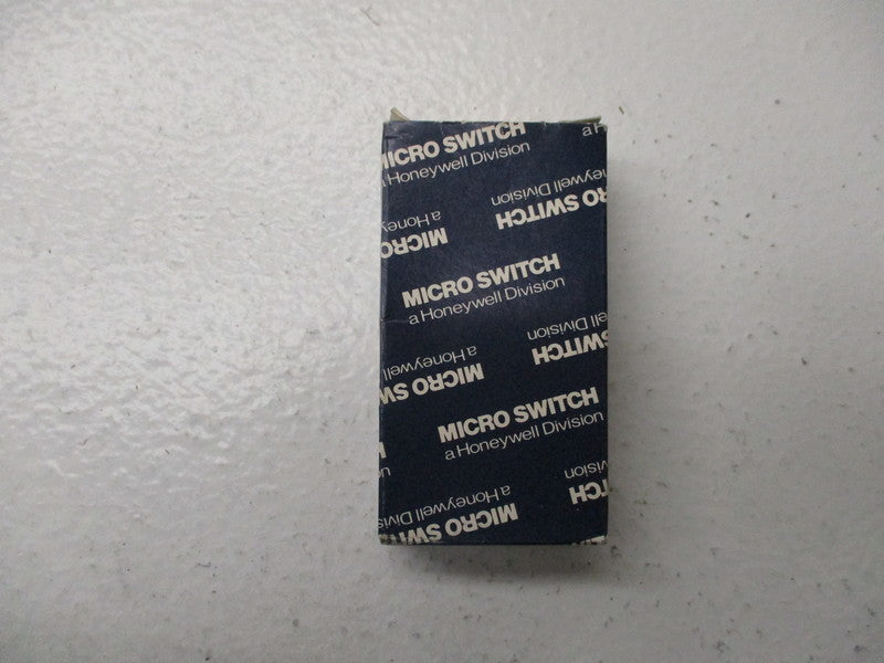 MICRO SWITCH BZ-2RN784 600VAC 2A NSMP