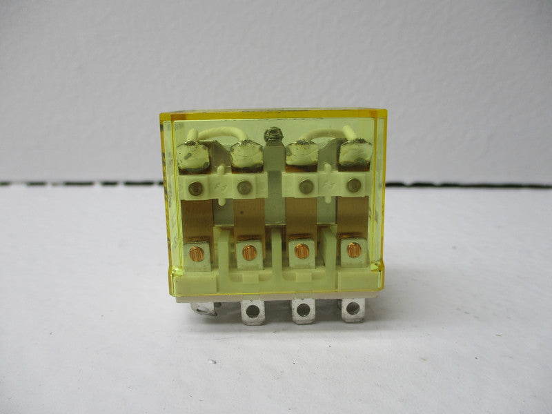 IDEC RH4B-U RELAY 120VAC 10A UNMP