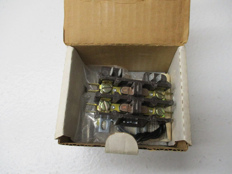 HONEYWELL R4243B1038 120V NSMP