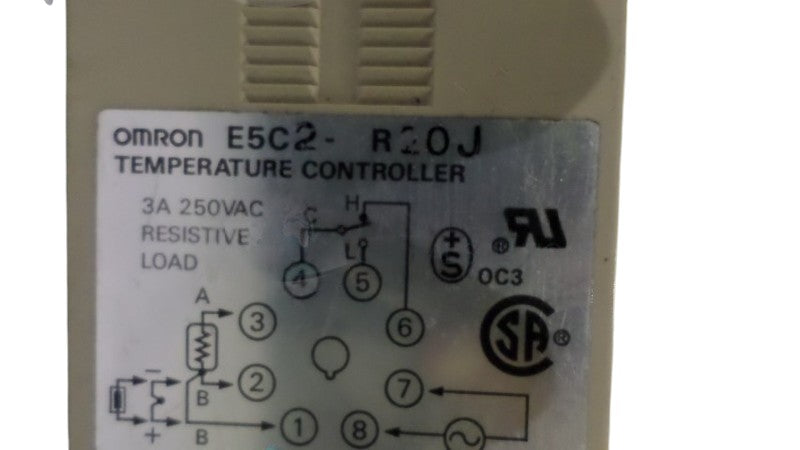 OMRON E52C-R20J TEMP. CONTROLLER UNMP