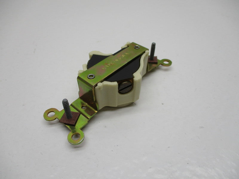LEVITON 5032-I NSMP