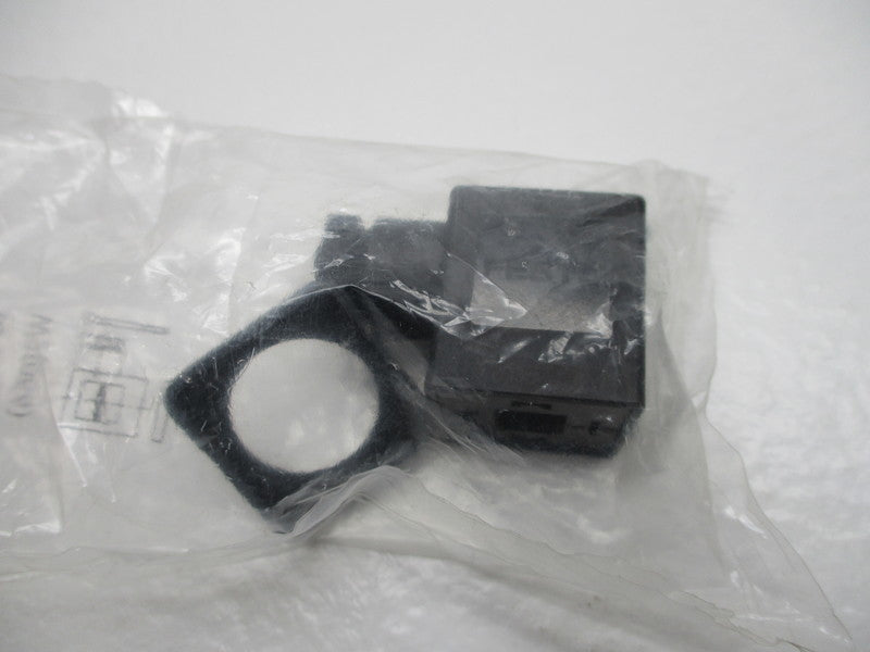 FESTO 694436 PEV CONNECTOR PLUG FOR PRESSURE SWITCH  NSMP