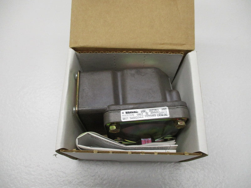 BARKSDALE D1T-A18SS NSMP