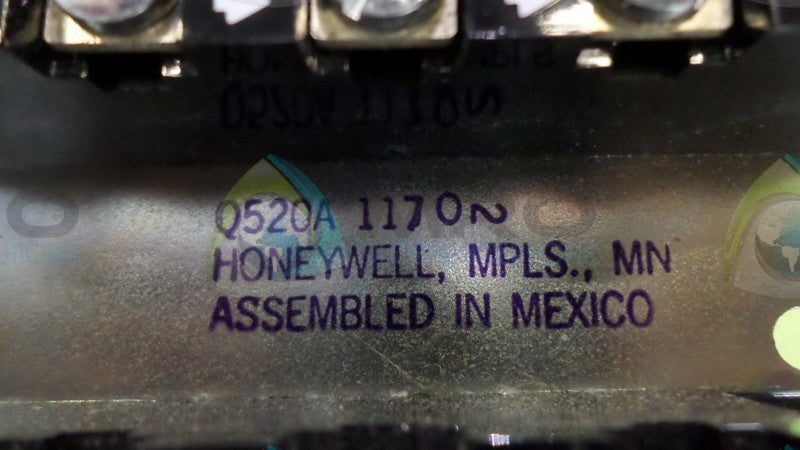 HONEYWELL Q520A-1170 WIRING SUBBASE 3SIDED  NSNP