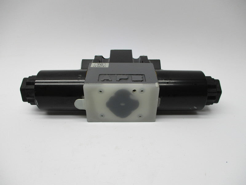 TOKIMEC DG4V-3-7C-M-P7-H-7-52 NSNP