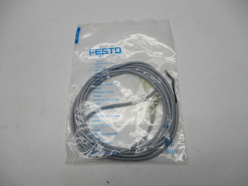 FESTO KMYZ-7-24-2.5-LED 193682 NSMP