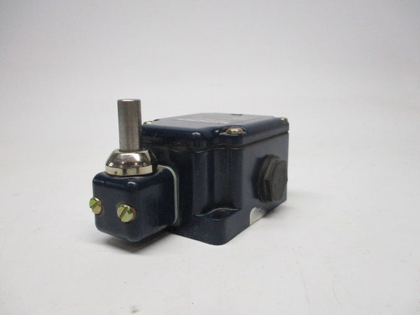 SCHMERSAL UVH432Y-M20 500V NSNP