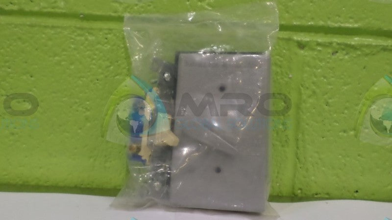 4YF69A LEVER COVER SWITCH NSMP