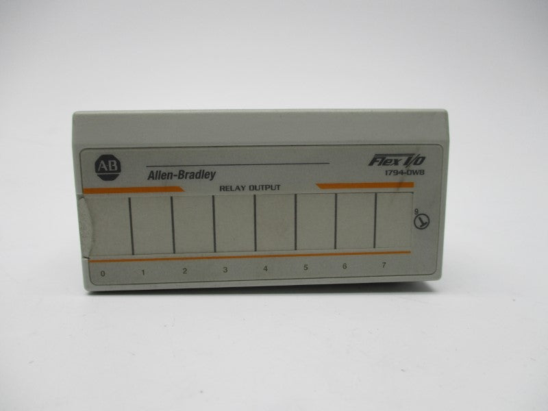 ALLEN BRADLEY 1794-OW8 SER. A 125/240VAC 15A UNMP