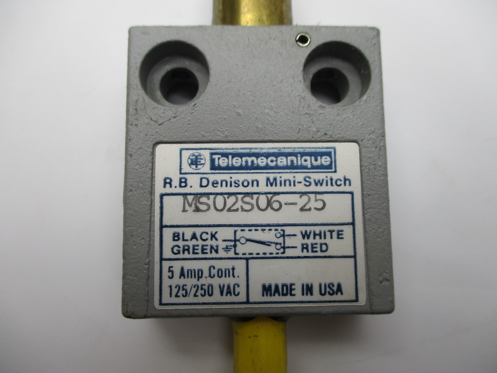 TELEMECANIQUE MS02S06-25 125/250VAC 5A NSNP