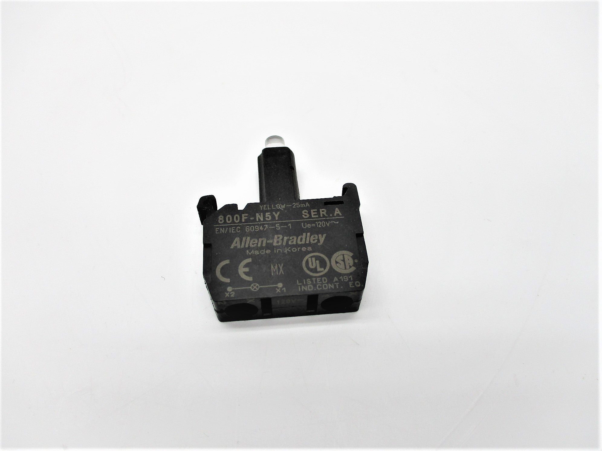 ALLEN BRADLEY 800F-N5Y SER. A 120V NSNP