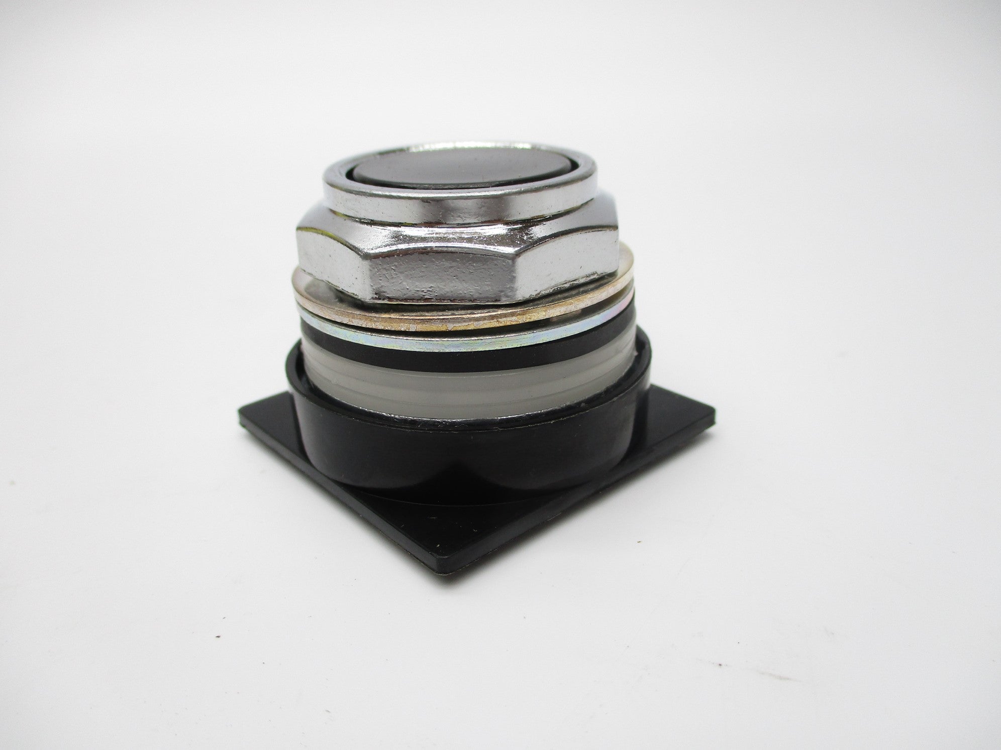 PUSH BUTTON VA4461 NSNP