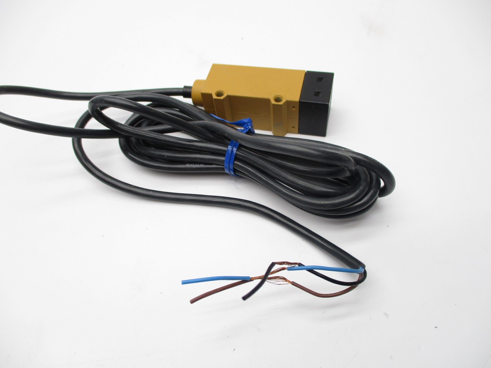 OMRON E3S-RS30E4-30 NSNP