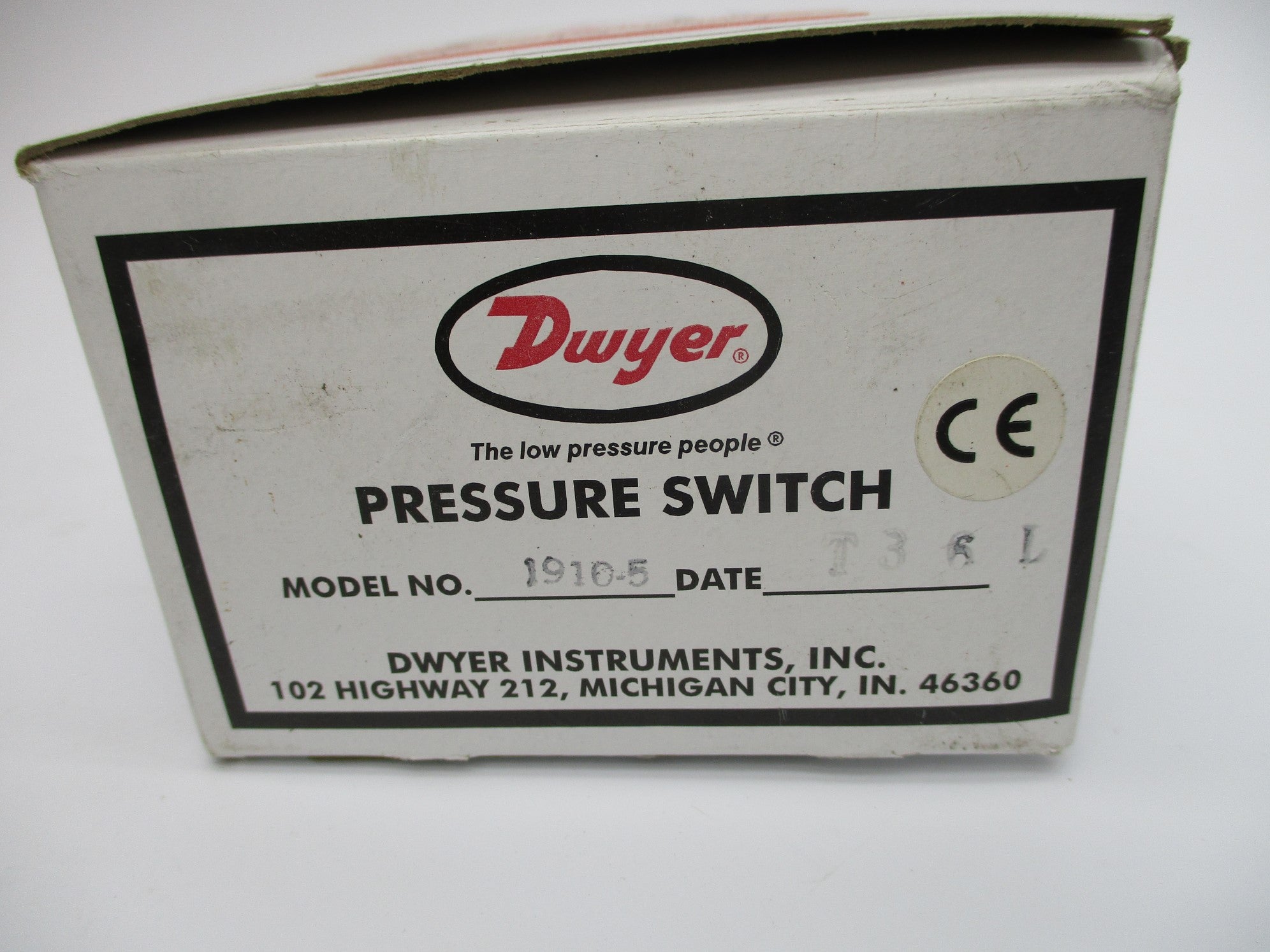 DWYER 1910-5 480VAC 15A 10PSI 45INWC NSMP