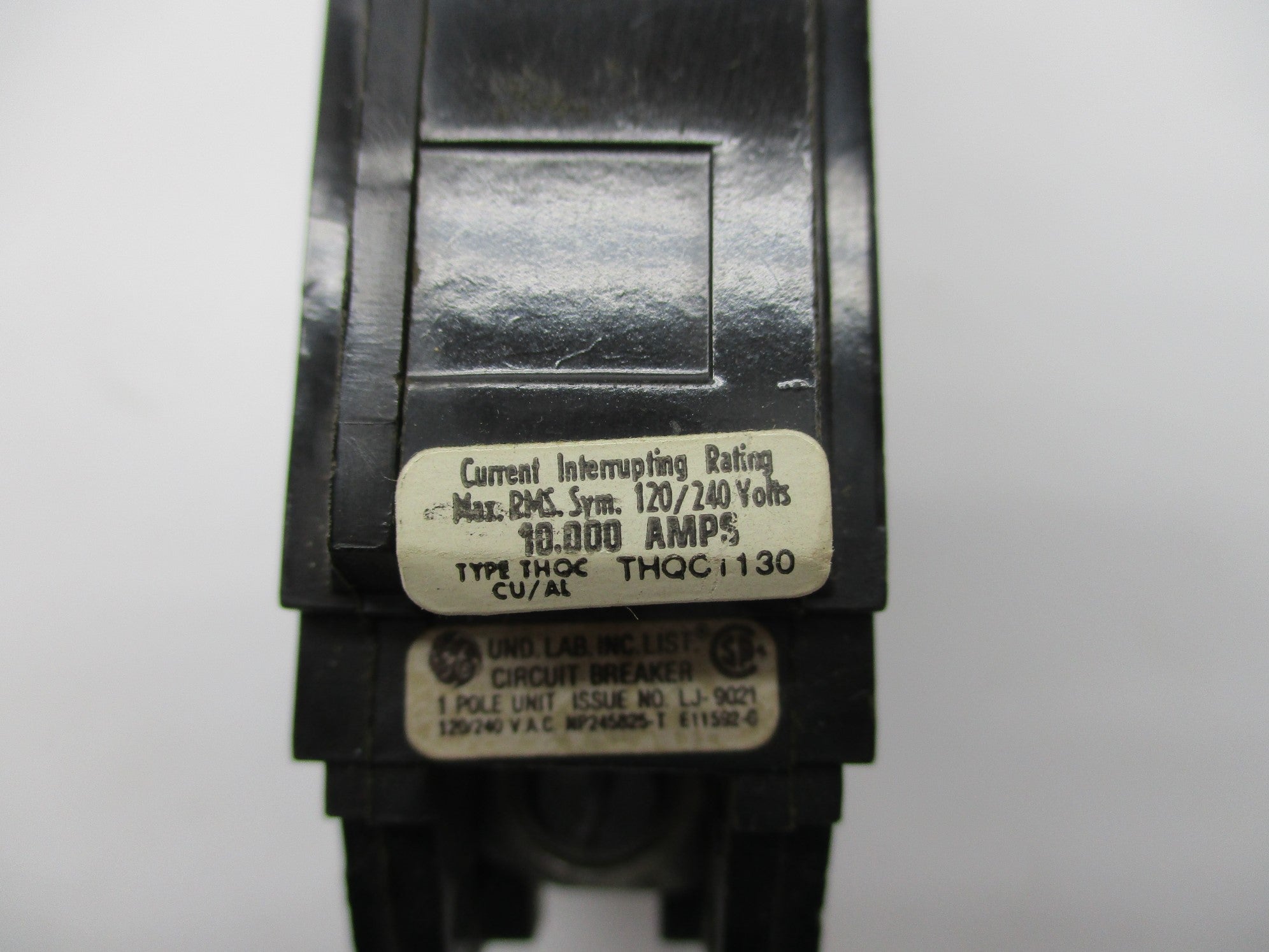 GENERAL ELECTRIC THQC1130 30A 120/240V NSNP
