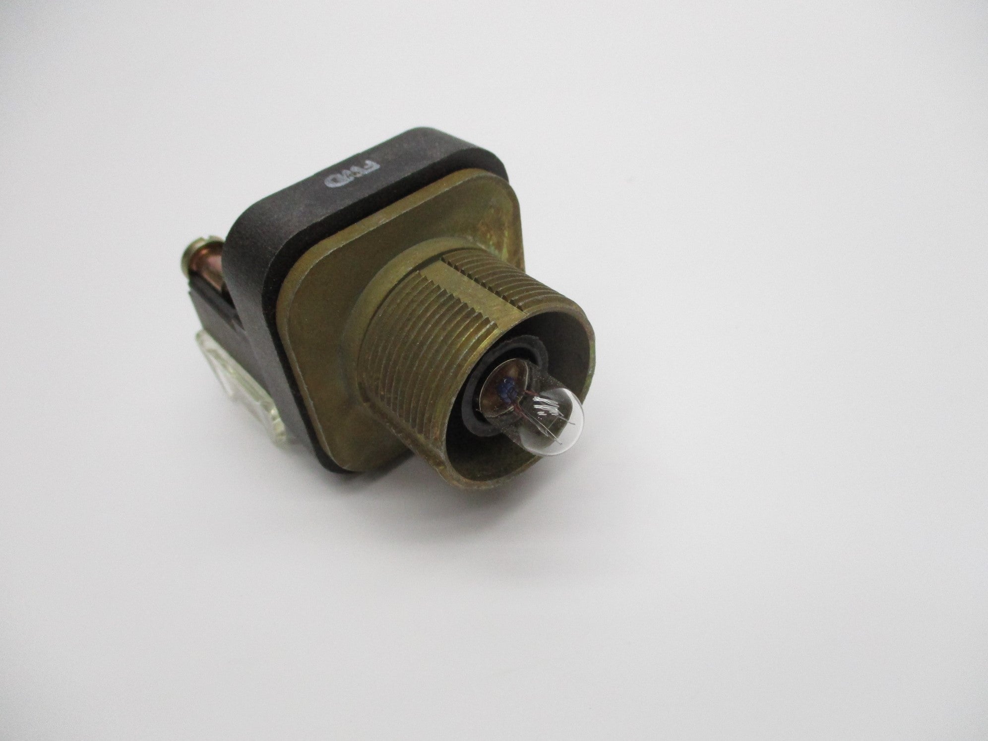 INDUSTRIAL SPARE PART 800T-Q10 SER. T 120VAC/DC (WH) NSMP